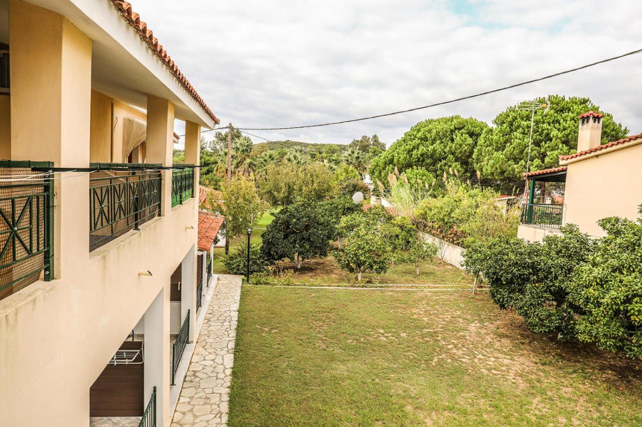 Sunset Studios & Apartments Koukounaries Exterior photo